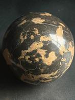 Rhodoniet bol. Edelsteen 742 gram. Helende steen, Ophalen of Verzenden, Zo goed als nieuw