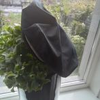 Mooie zomer baret, zwart,met wit randje,merkje is eruit, Kleding | Dames, Hoeden en Petten, Ophalen, Zo goed als nieuw, One size fits all