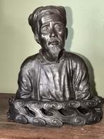 Antiek brons sculptuur Chinese man op houten sokkel, Ophalen of Verzenden