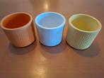 3 kleurrijke bloempotjes, Tuin en Terras, Bloempotten, Overige materialen, Rond, Zo goed als nieuw, Tuin