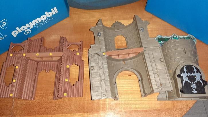 Playmobil onderdelen 4435 vikingen vlag kasteel 4775 koffer, Kinderen en Baby's, Speelgoed | Playmobil, Zo goed als nieuw, Los playmobil