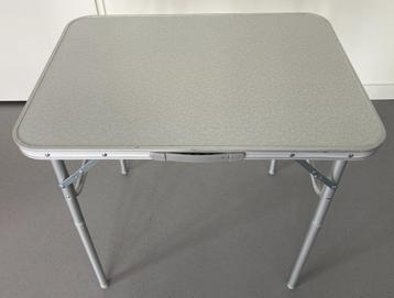 Campingtafel (l x b) ca. 75 x 55 cm - hoogte 70/30 cm  beschikbaar voor biedingen
