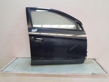 Portier Rechts Voor Mitsubishi Space Star (A0) 2013 5700B682 beschikbaar voor biedingen