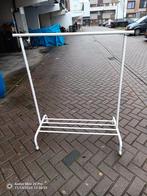 Stevige verrijdbare en verstelbare kledingrek., Ophalen, Met wielen, Zo goed als nieuw