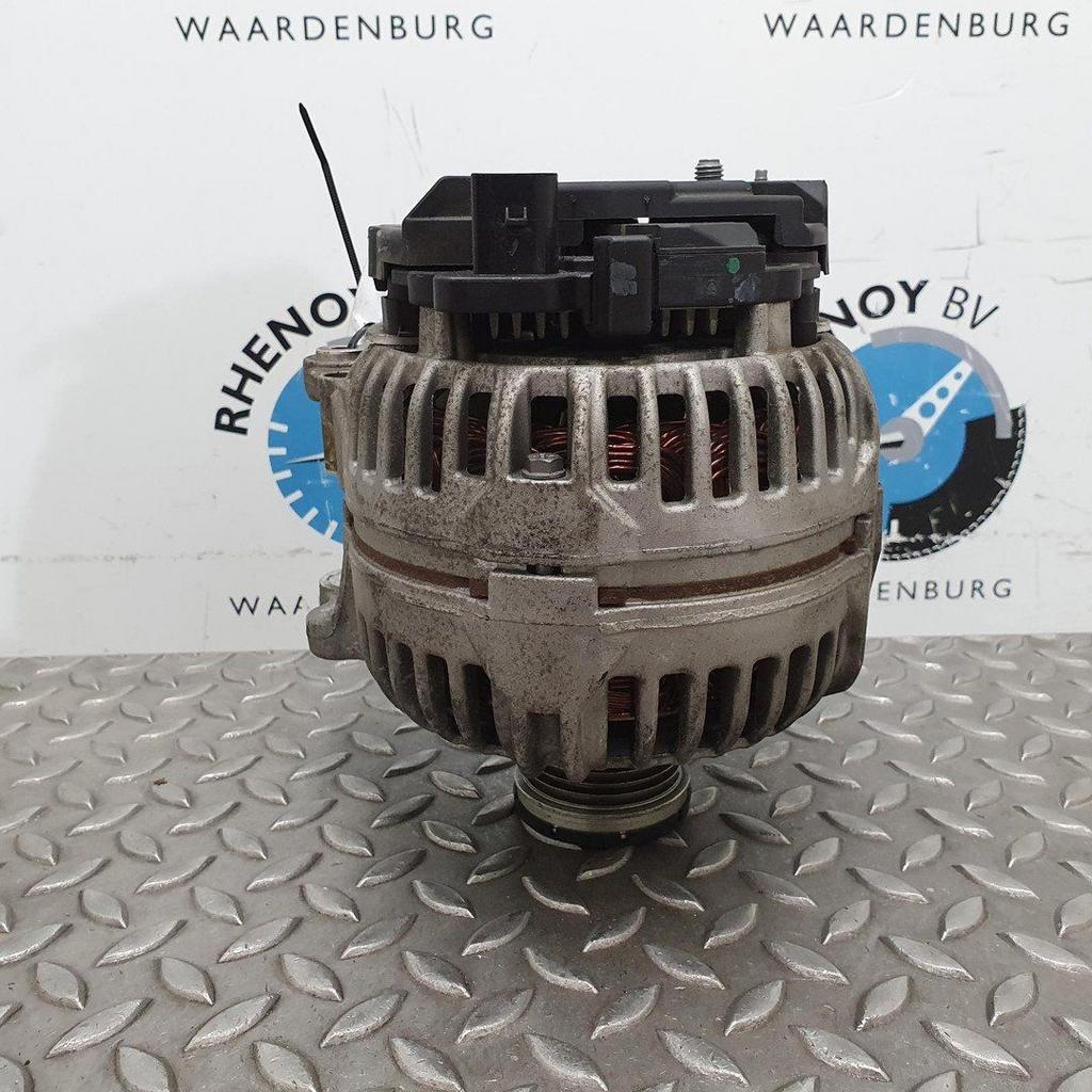 SKODA RAPID 1.4 TSI Grt Elegance DYNAMO 2013, Auto-onderdelen, Motor en Toebehoren, Ophalen of Verzenden, Gebruikt, Stiba lid