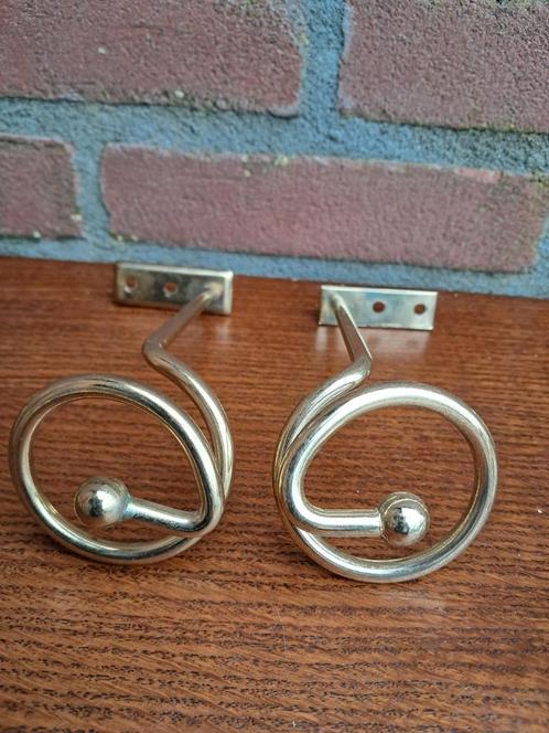 Vintage wand/muur haken voor bijv. gordijnen, handdoeken enz, Huis en Inrichting, Woonaccessoires | Kapstokken, Zo goed als nieuw