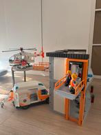 Playmobil groot ziekenhuis, helicopter, ambulance, platform, Ophalen of Verzenden, Zo goed als nieuw