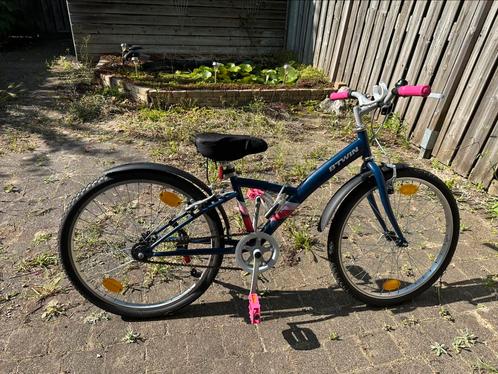 BTWIN Decathlon girls bike, Fietsen en Brommers, Fietsen | Crossfietsen en BMX, Zo goed als nieuw, 20 tot 24 inch, Staal, V-brakes