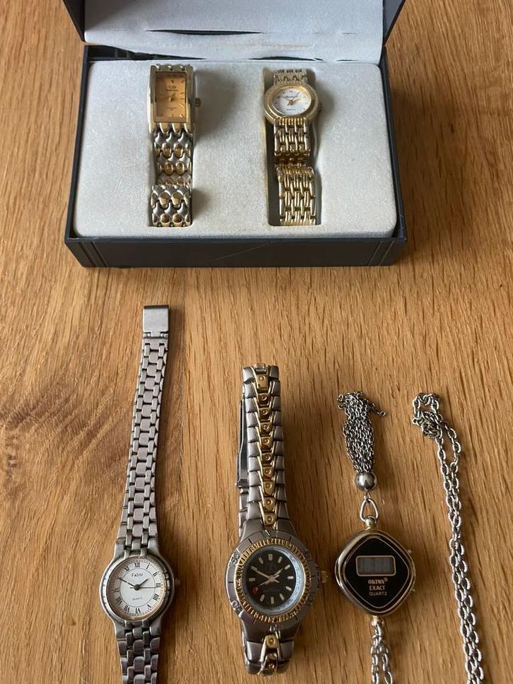 Partij dames quarts horloges, Sieraden, Tassen en Uiterlijk, Horloges | Dames, Zo goed als nieuw, Overige merken, Staal, Ophalen of Verzenden