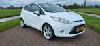 Ford Fiësta 1.6 TITANIUM 120 Pk 5DR 2010 Wit, Voorwielaandrijving, Stof, Zwart, Wit