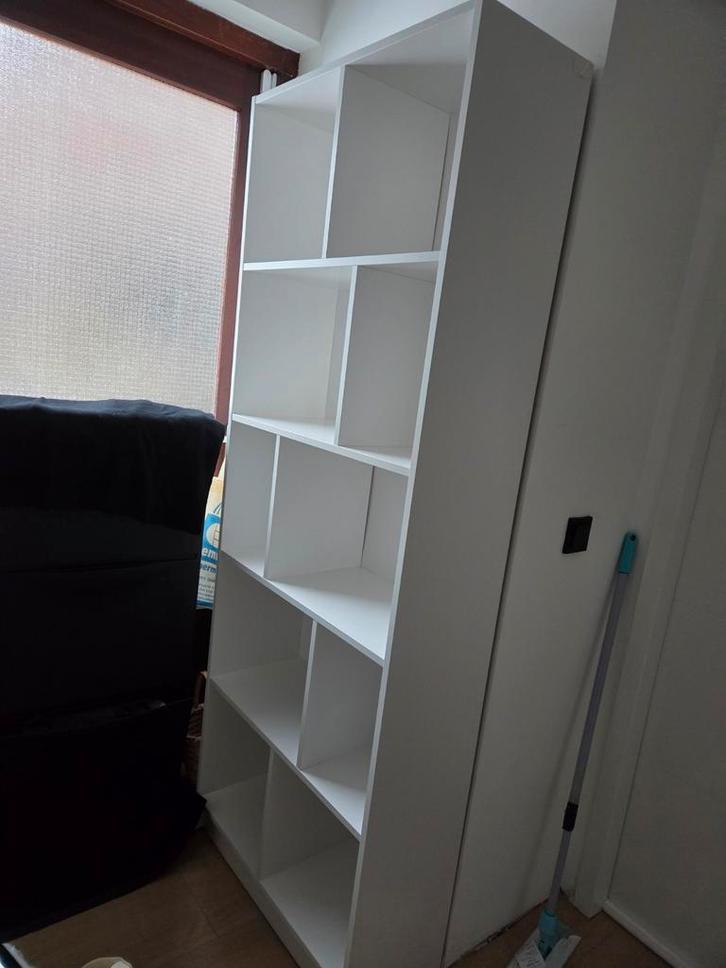 Zo goed als nieuwe boekenkast - MOSBJERG JYSK, Huis en Inrichting, Kasten | Boekenkasten, Ophalen