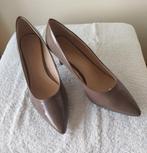Dames Pumps lichtbruin lak Maat 41 - Graceland, Pumps, Bruin, Ophalen of Verzenden, Zo goed als nieuw