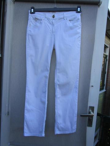 Witte broek ZERRES mt  36/38    type "Cora" beschikbaar voor biedingen