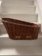 Fietsmand hond, Fietsen en Brommers, Fietsaccessoires | Fietsmanden, Ophalen of Verzenden, Gebruikt, Basil