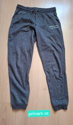 Zwart grijze joggingsbroek primark xs/ zwart grijze training, Kleding | Dames, Primark, Zwart, Ophalen of Verzenden, Zo goed als nieuw