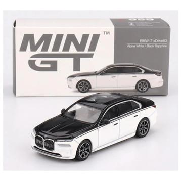 BMW i7 xDrive60 van Mini GT 1/64 nr. 959 beschikbaar voor biedingen