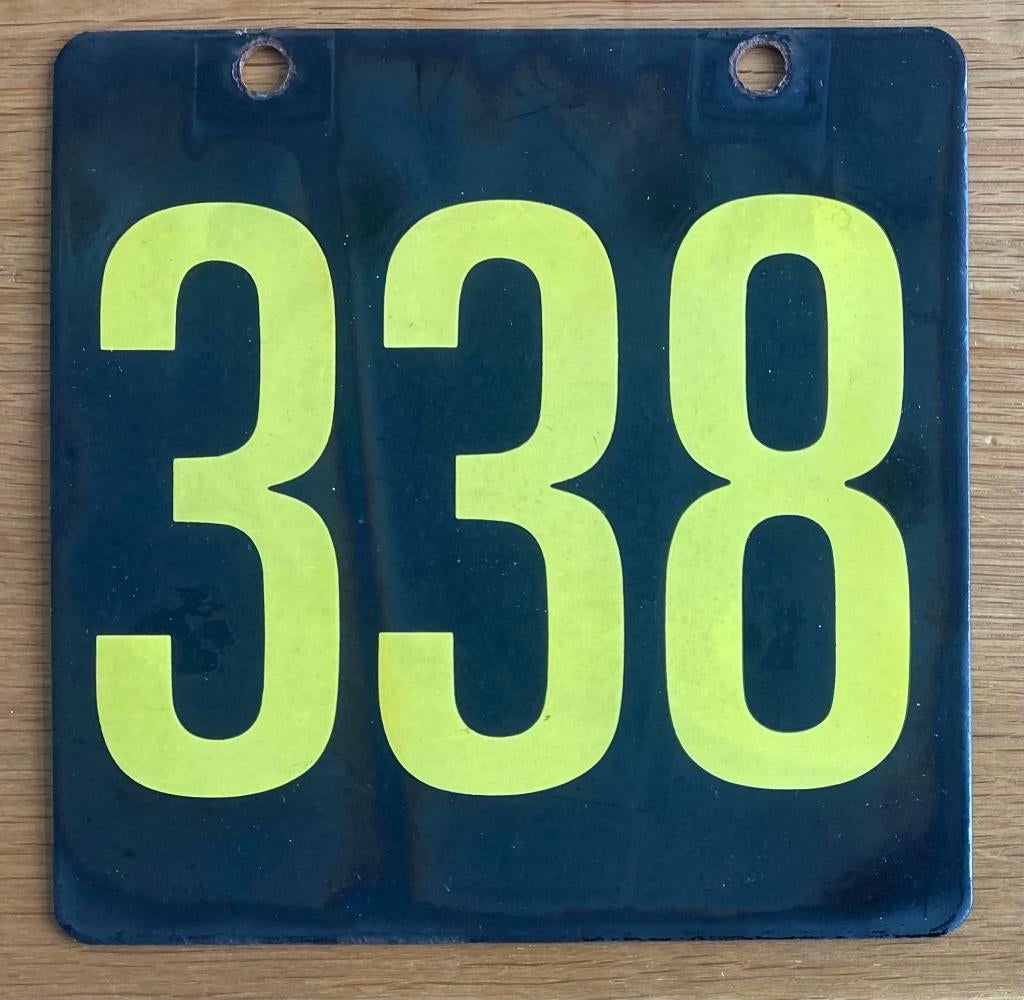 Emaille lijn / wagennummer van trambedrijf in Neurenberg, Verzamelen, Spoorwegen en Tramwegen, Verzenden, Gebruikt, Tram, Overige typen