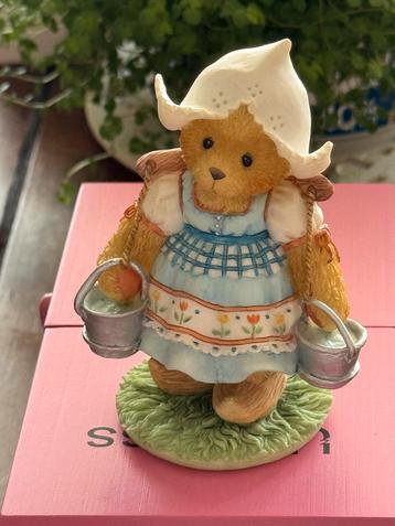 Cherished Teddies Katrien Melkmeisje Beeldje beschikbaar voor biedingen