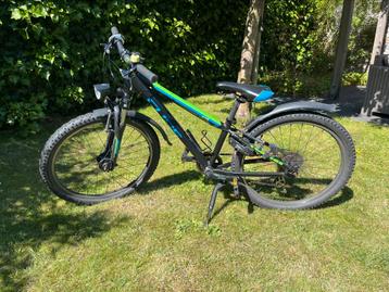 Cube acid 240 in nette staat incl spatborden en slot beschikbaar voor biedingen