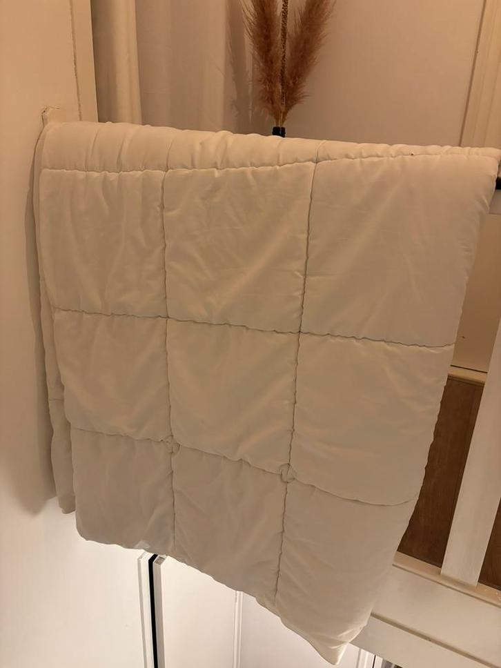 HEMA 4-seizoenen dekbed 200x200, Huis en Inrichting, Slaapkamer | Beddengoed, Gebruikt, Deken of Dekbed, Tweepersoons, Wit, Ophalen of Verzenden