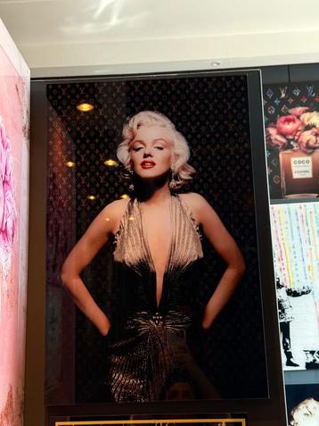 Marilyn Monroe Plexiglas schilderij beschikbaar voor biedingen