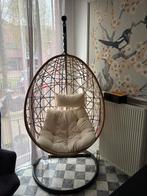 Hangstoel Ei-vormig, Huis en Inrichting, Stoelen, Wit, Riet of Rotan, Ophalen of Verzenden, Zo goed als nieuw