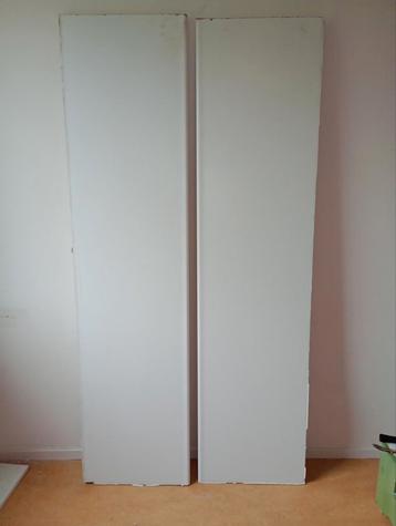 2 Werkbladen - 2m x 49cm beschikbaar voor biedingen