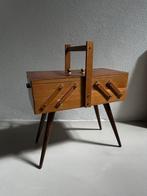 Vintage naaibox, fourniturenkastje, antiek, brocante, Hobby en Vrije tijd, Naaien en Fournituren, Ophalen, Gebruikt, -, -