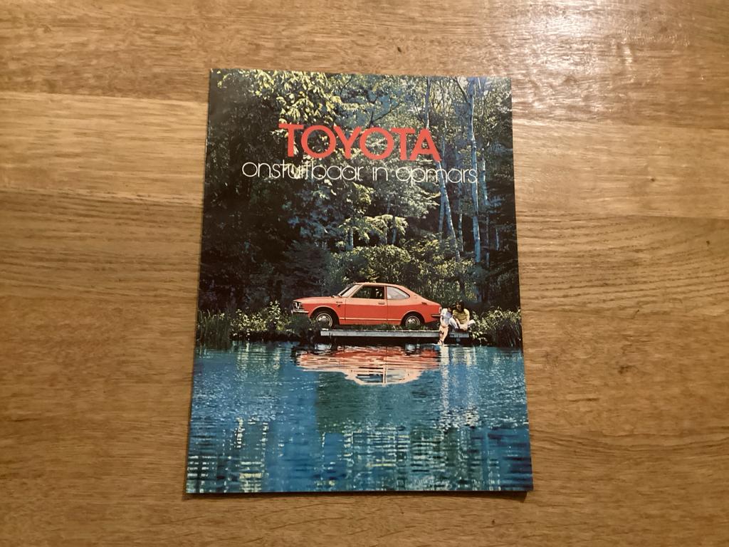 Toyota Brochure -1972, Ophalen of Verzenden, Gelezen, Toyota