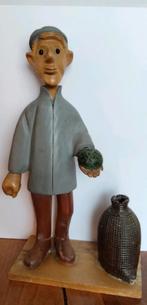 Romer, Italie. Houten beeldje. Bakker met brood en meelzak., Ophalen of Verzenden, Gebruikt, Mens