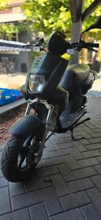Yamaha slider / mbk stunt, Fietsen en Brommers, Scooters | Yamaha, Ophalen, Maximaal 45 km/u, Zo goed als nieuw, Benzine
