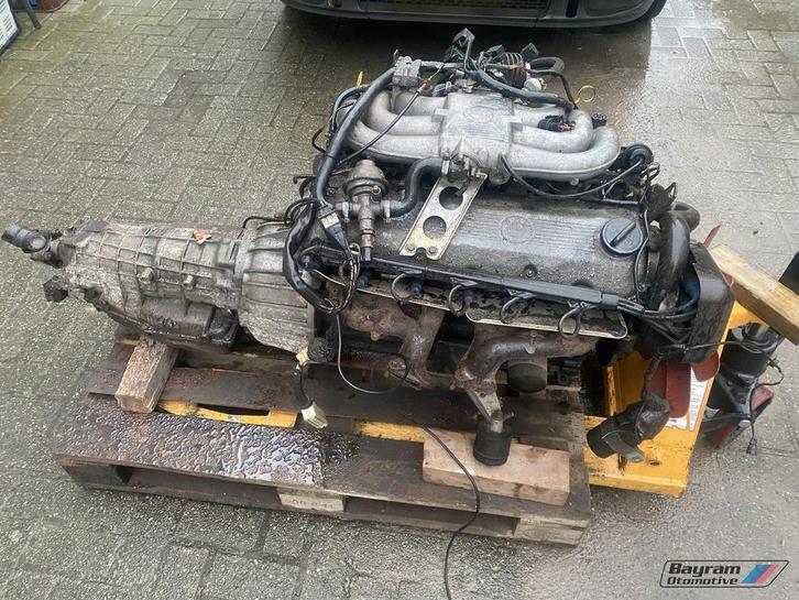 Bmw m20b27 motor eta 2.7 525e 325e motorblok 5-serie 3-serie, Auto-onderdelen, Motor en Toebehoren, BMW, Gebruikt, Ophalen of Verzenden