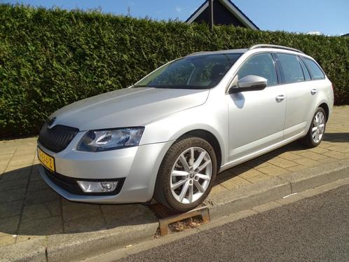 Skoda OCTAVIA 1.0 TSI GRT AMB. BNS-Blth-Media-Clima-Navi-Trk, Auto's, Skoda, Octavia, ABS, Airbags, Android Auto, Apple Carplay