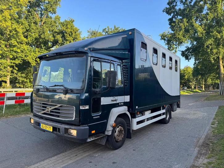 Volvo Horsetruck APK 8-2026 (bj 2001), Auto's, Vrachtwagens, Particulier, Te koop, ABS, Elektrische buitenspiegels, Elektrische ramen