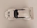 UT Models Porsche 911 GT1 1/18, Hobby en Vrije tijd, Modelauto's | 1:18, Ophalen of Verzenden, Gebruikt, Auto, UT Models