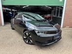 Opel Astra 1.2 Elegance|130PK /CAM/NAVI| VOL, Voorwielaandrijving, Gebruikt, 1199 cc, Zwart