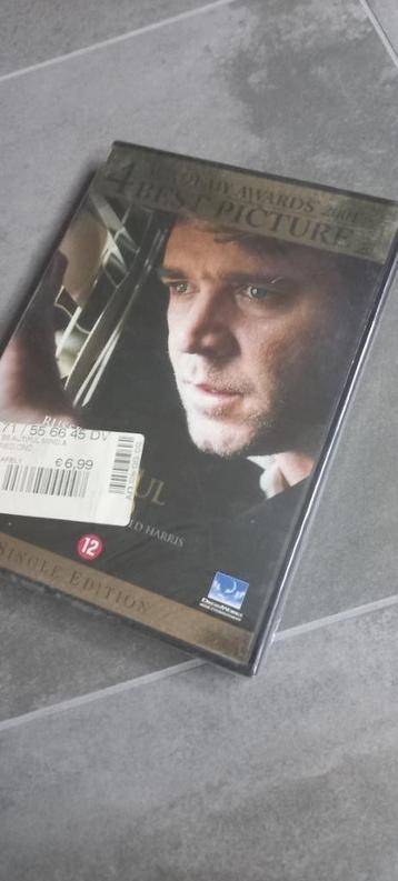 DVD -  Beautiful Mind - nieuw beschikbaar voor biedingen