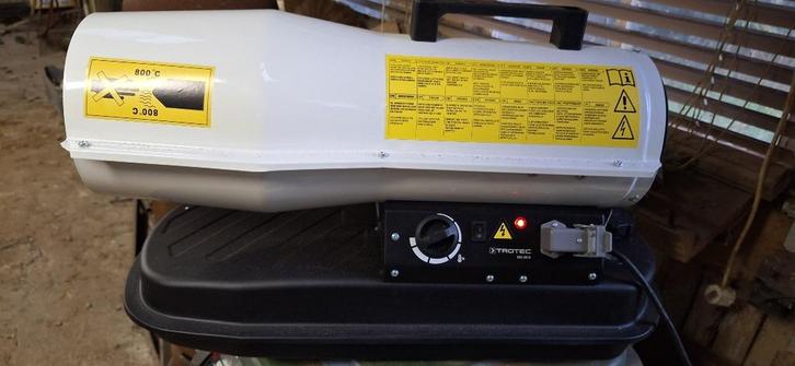 Trotec oliegestookte kachel, Doe-het-zelf en Verbouw, Verwarming en Radiatoren, Zo goed als nieuw, Kachel, 30 tot 80 cm, Minder dan 60 cm
