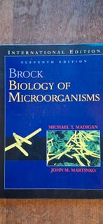 2 x biology of microorganisms, Boeken, Studieboeken en Cursussen, Gelezen, Brock, Beta, Ophalen of Verzenden