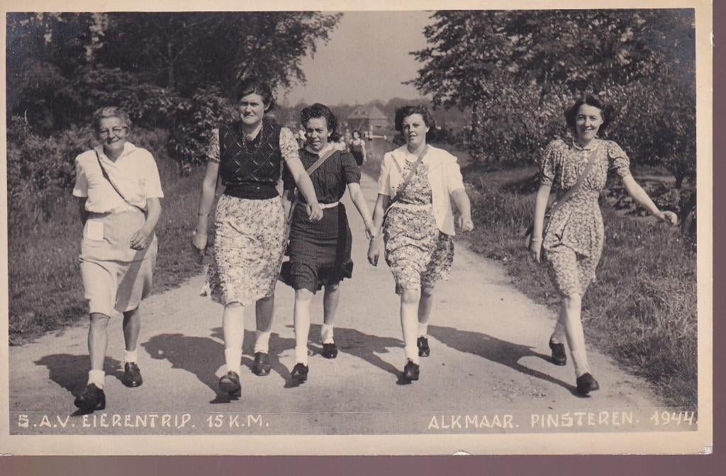 S.A.V. Streker Atletiek Eierentrip Alkmaar Wandelmars 1944, Verzamelen, Ophalen of Verzenden, 1940 tot 1960, Noord-Holland