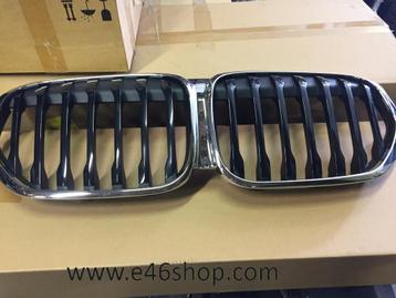 GRILLE NIEREN BMW X1 F48 OE 51138493450 VAN DEMO  beschikbaar voor biedingen