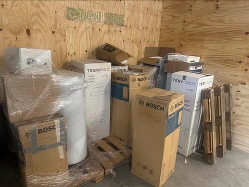 Boilers en geisers in 1 koop, Doe-het-zelf en Verbouw, Geisers en Boilers, Zo goed als nieuw, Boiler, Minder dan 3 jaar oud, Ophalen of Verzenden