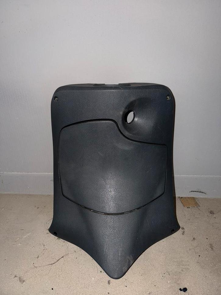 Beenschild piaggio fly, Motoren, Onderdelen | Kawasaki, Ophalen of Verzenden