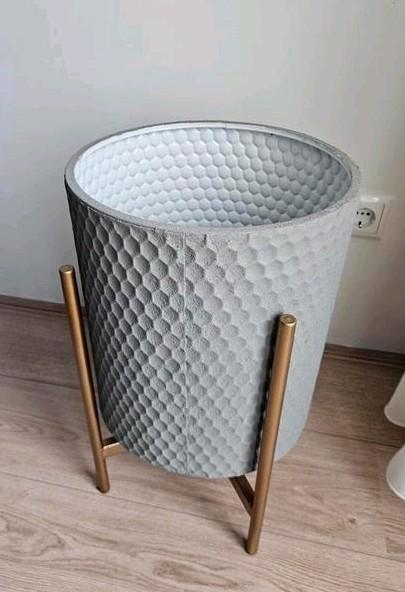 WOOOD plantenpot H50 cm x B 34 cm x D 34 cm, Tuin en Terras, Bloembakken en Plantenbakken, Zo goed als nieuw, Rond, Ophalen