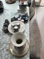 Servies van alles wat vandaag ophalen, Huis en Inrichting, Keuken | Servies, Ophalen of Verzenden, Overige stijlen, Bord(en)