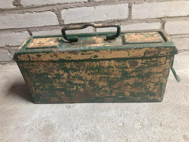 Vintage Munitiekist - Groen, Huis en Inrichting, Woonaccessoires | Kisten, Gebruikt, Minder dan 50 cm, Metaal, Ophalen