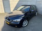 BMW 5-serie Touring 525i Executive, PANO, LEER, XENON, MEMOR, Auto's, BMW, Automaat, Achterwielaandrijving, Gebruikt, Zwart