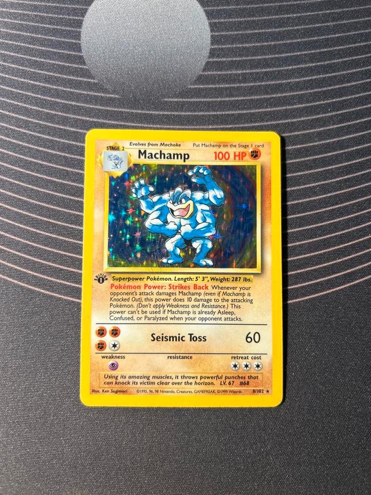 Machamp 8/102 - Base Set - 1st Edition, Hobby en Vrije tijd, Verzamelkaartspellen | Pokémon, Zo goed als nieuw, Losse kaart, Foil