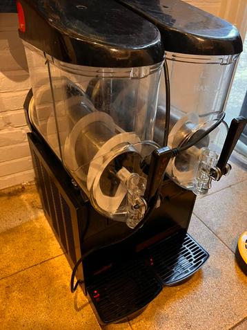 Ugolini Slushmachine DEFECT beschikbaar voor biedingen