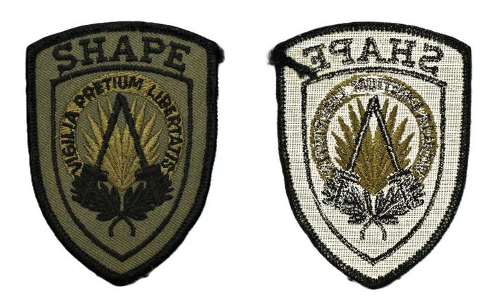 Leger Patch - Embleem SHAPE, Verzamelen, Militaria | Algemeen, Landmacht, Embleem of Badge, Overige gebieden, Verzenden